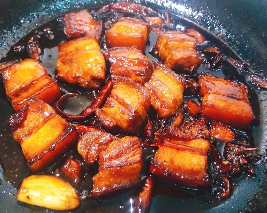 红烧肉（其实你也可以做好，家常简单实用版，详细图文）的做法