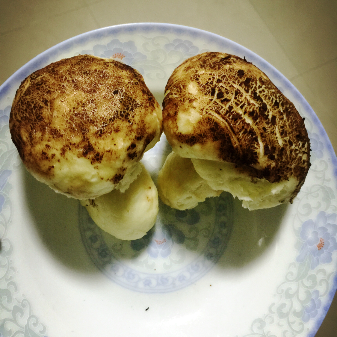 蘑菇包
