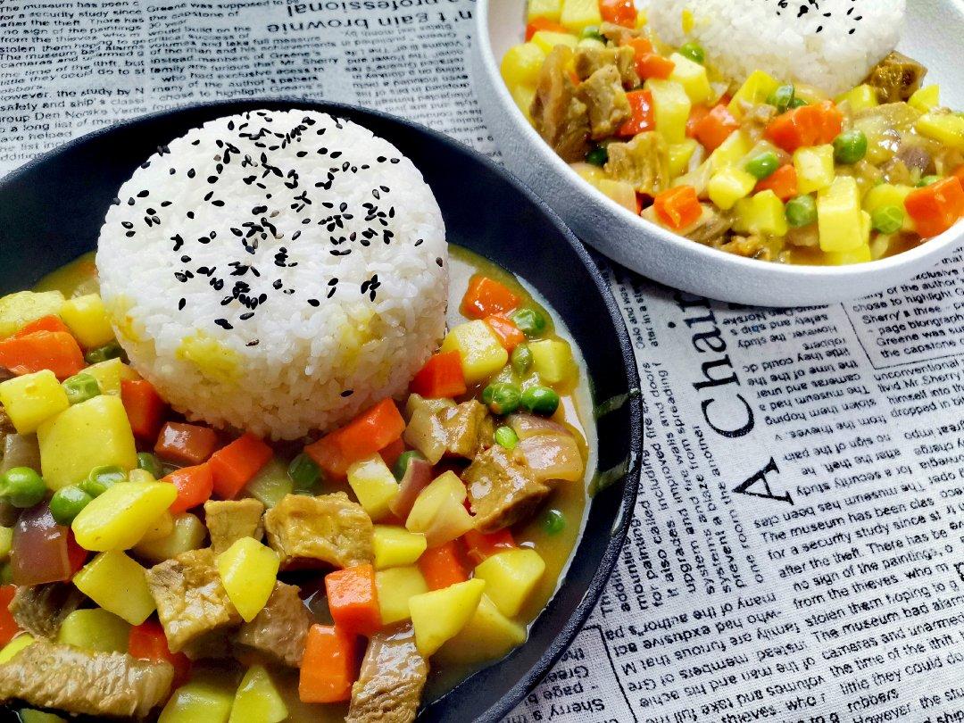 牛肉咖喱饭