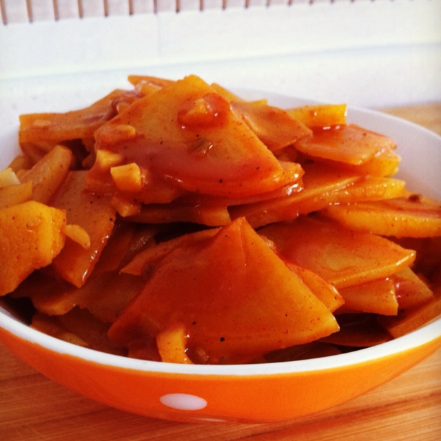 韩式辣酱炒香脆土豆片