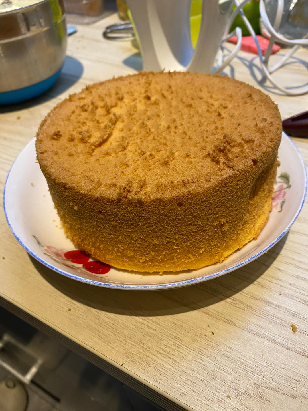 六寸戚风蛋糕(掌握这几点，做戚风就跟煮米饭一样简单)