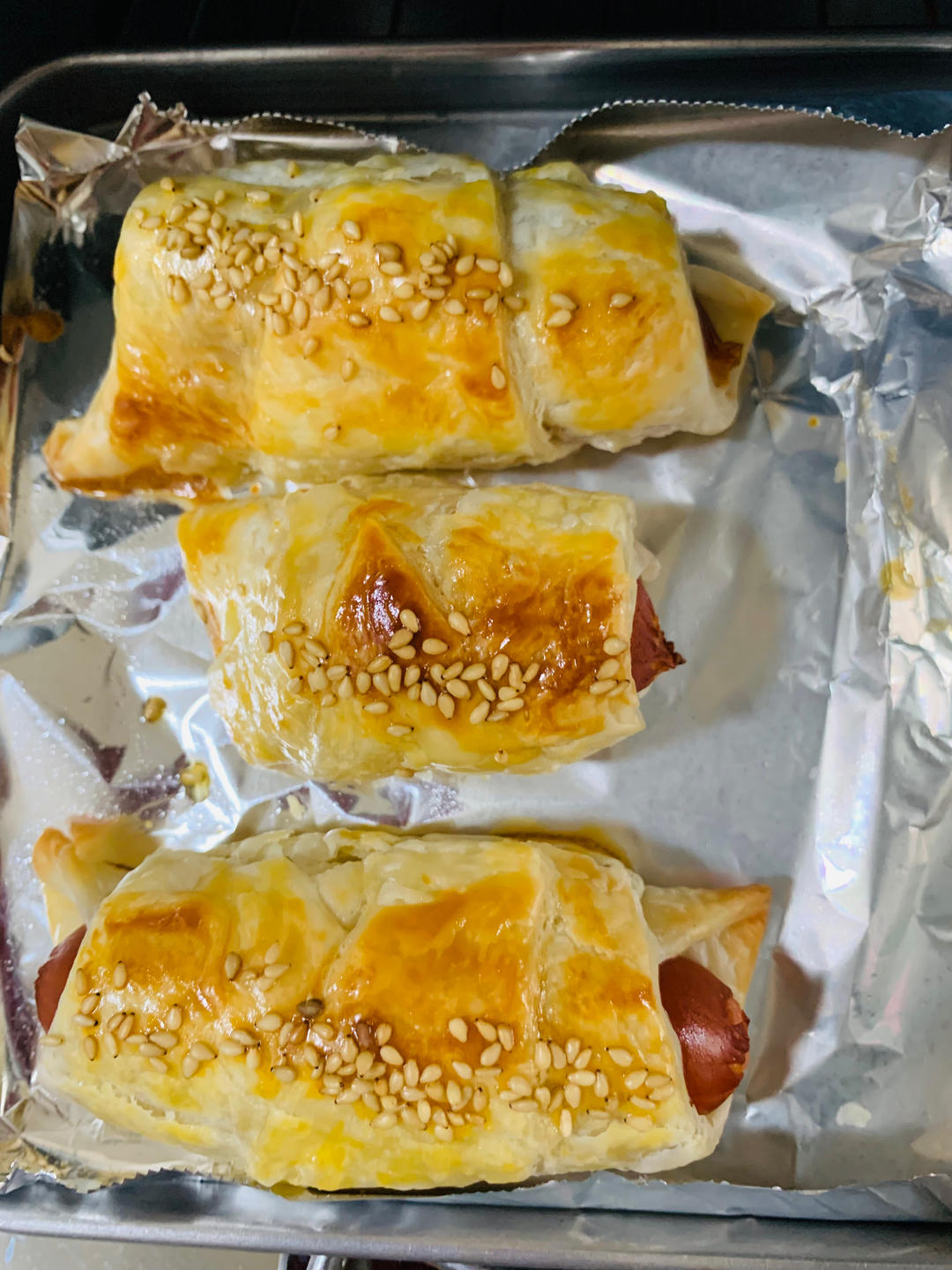 香肠酥皮卷：手抓饼皮还能这样吃，不用和面快速搞定早餐
