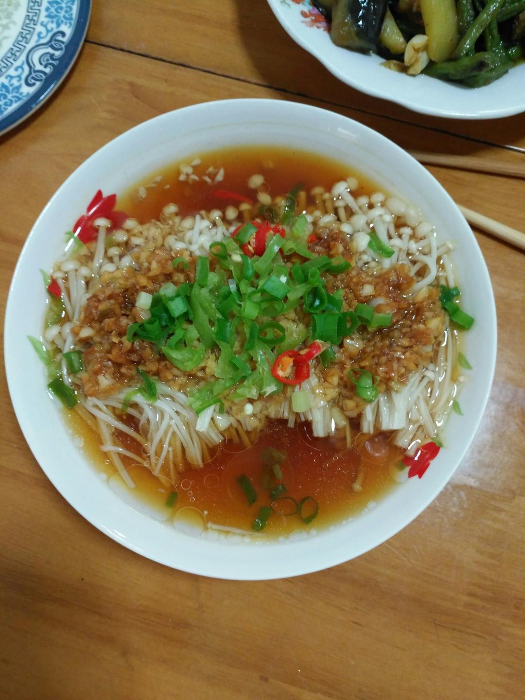 蒜蓉蒸金针菇