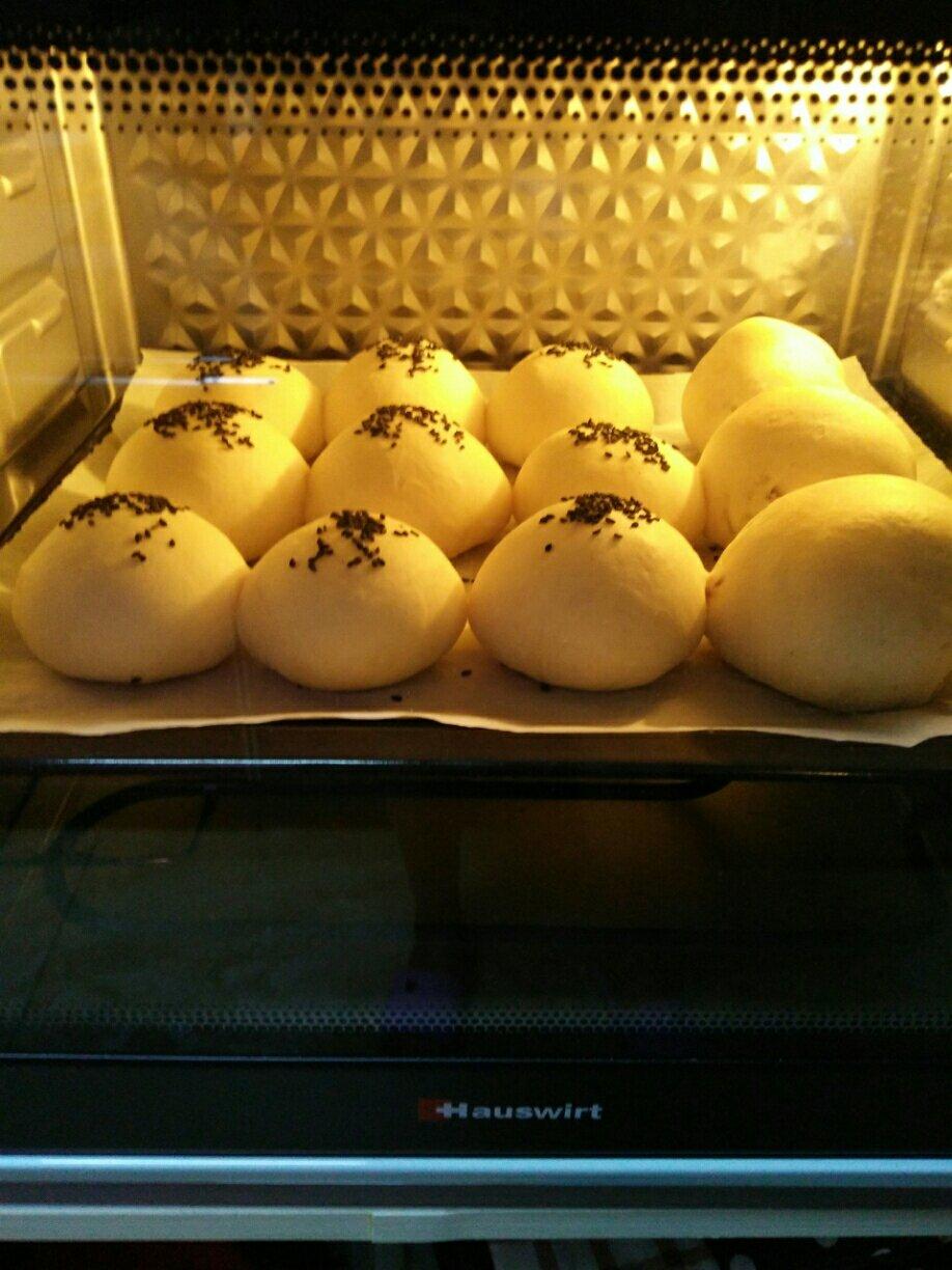 牛奶红豆小餐包