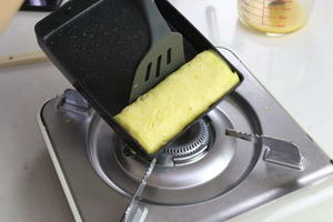 芝士爆浆玉子烧 流心拉丝奶酪厚蛋烧的做法 步骤6
