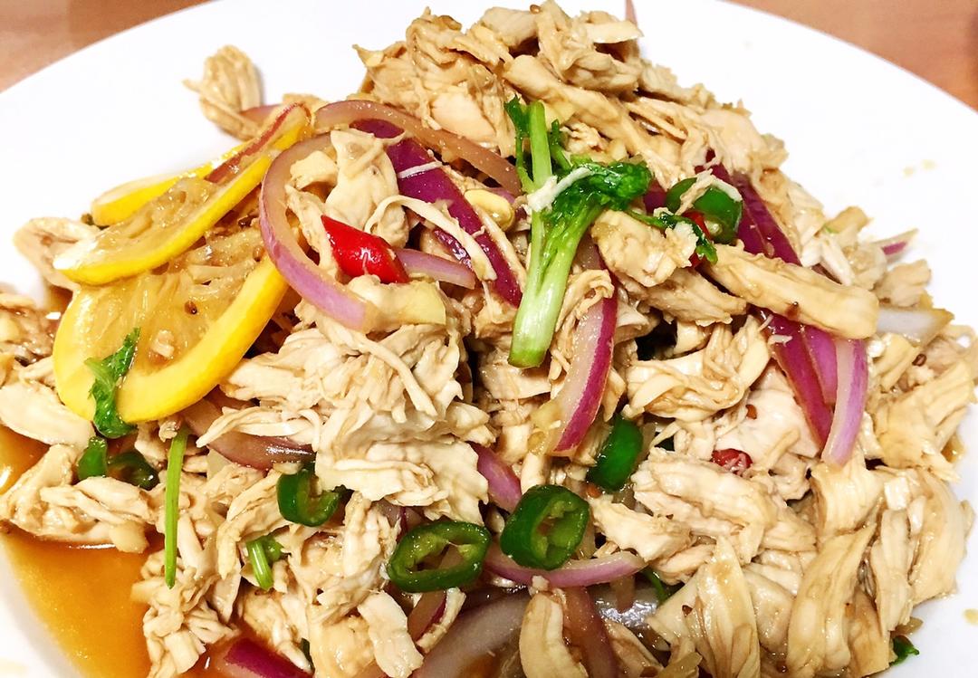 柠檬手撕鸡（云南傣味鬼鸡）