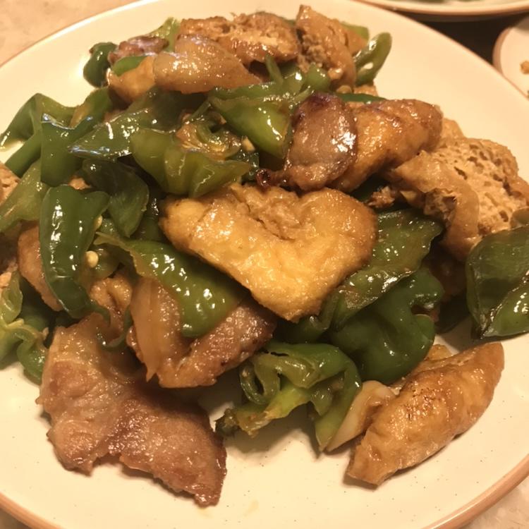 香爆五花肉油豆腐辣椒