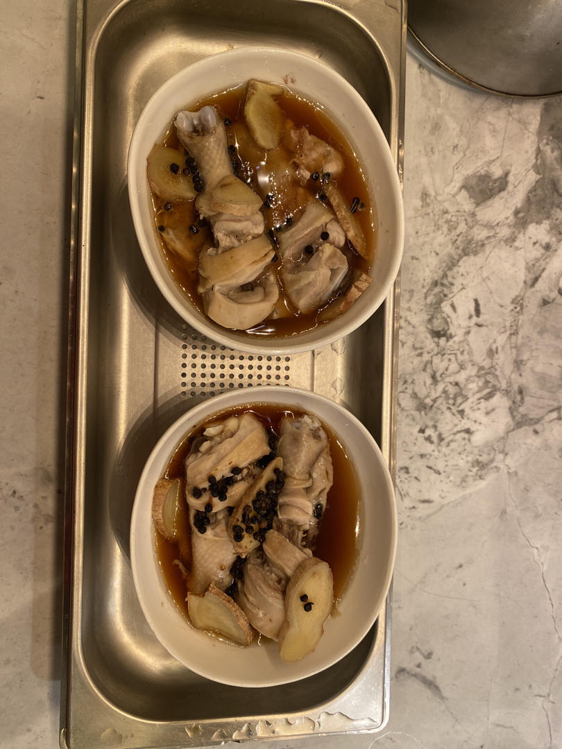 ㊙️不加一滴水不滴油，超好吃的椒盐蒸鸡腿