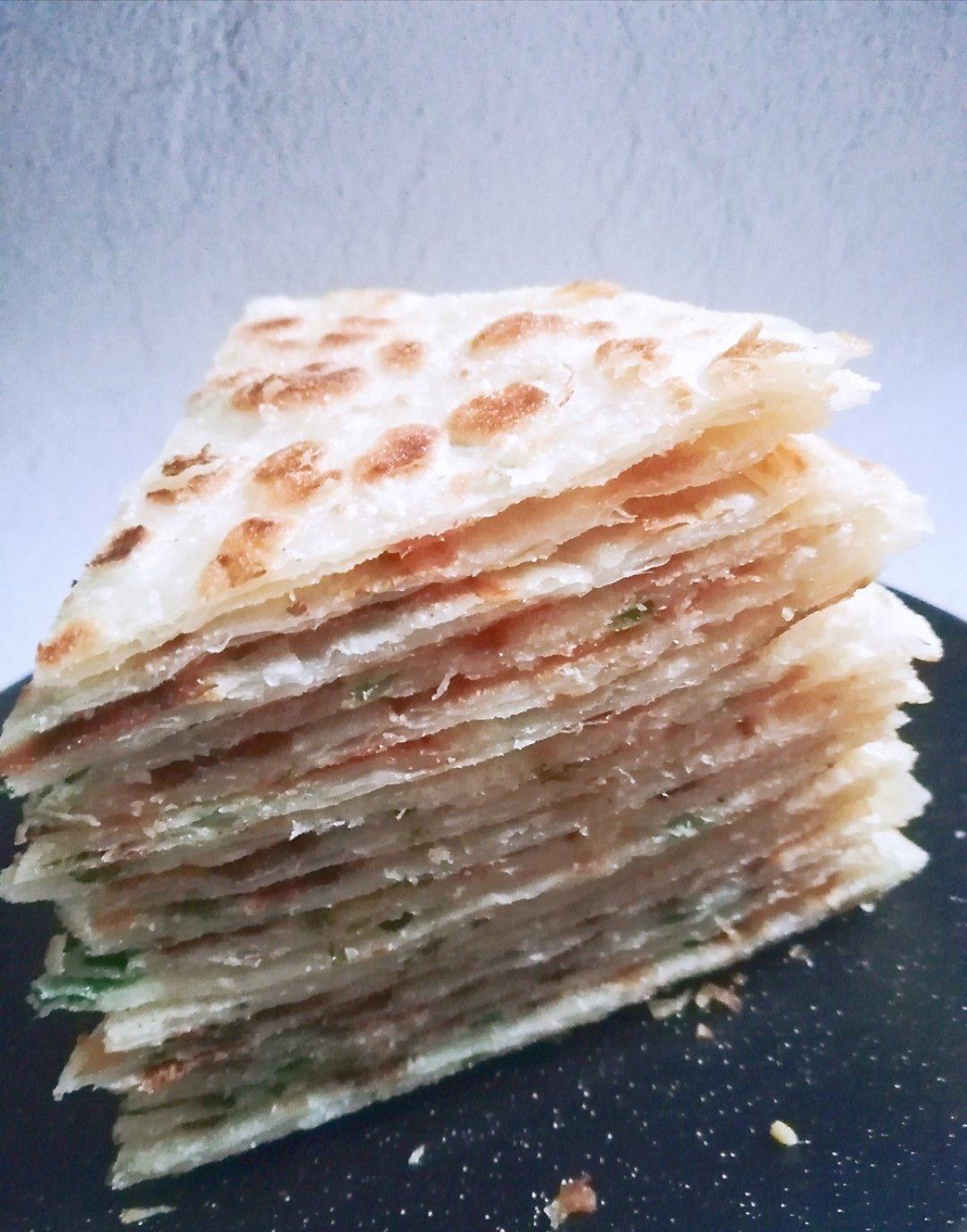 烫面葱油饼（家常简单版）