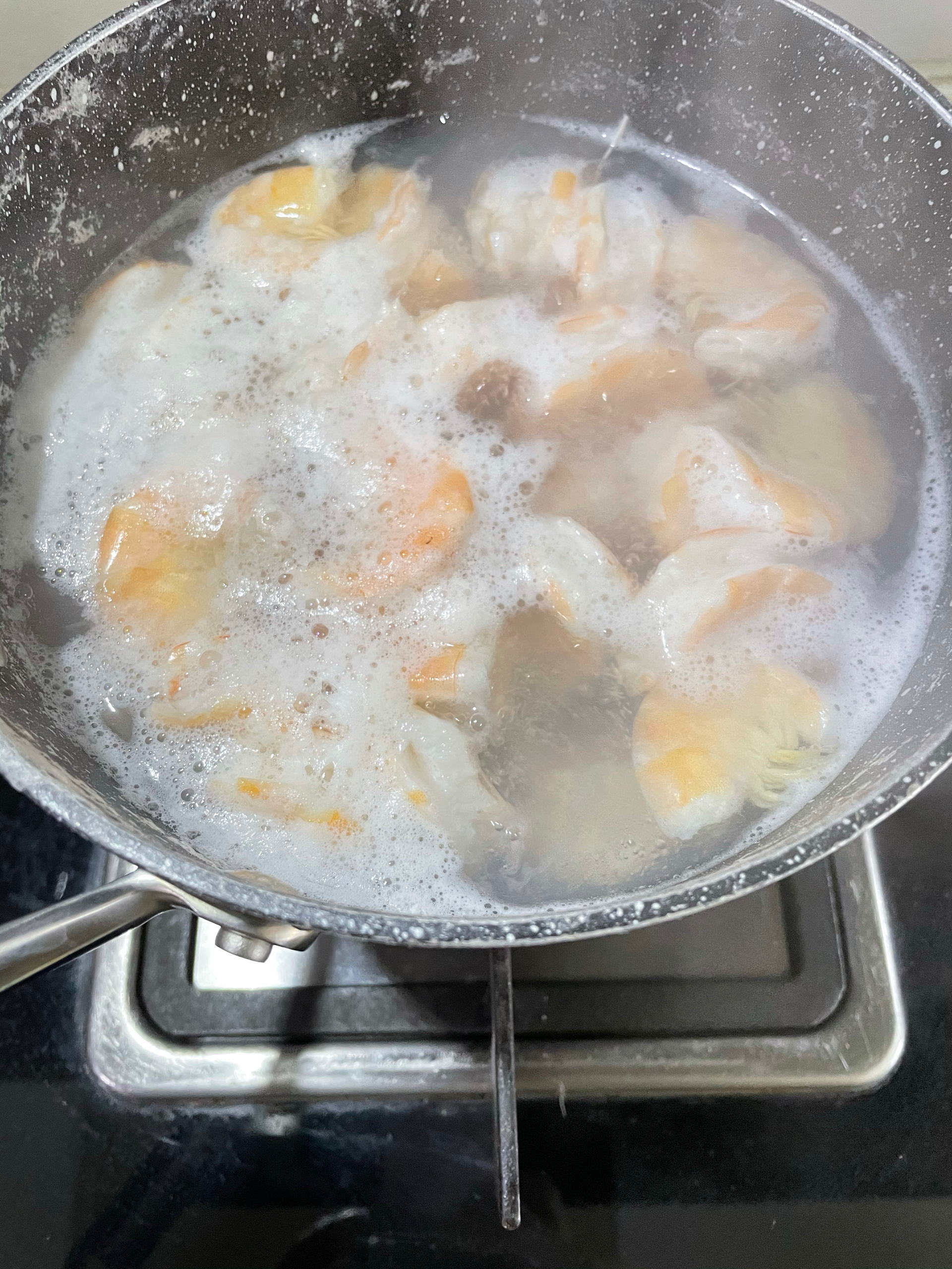 快手柠檬虾——中式一日三餐（二百三十七）的做法 步骤4