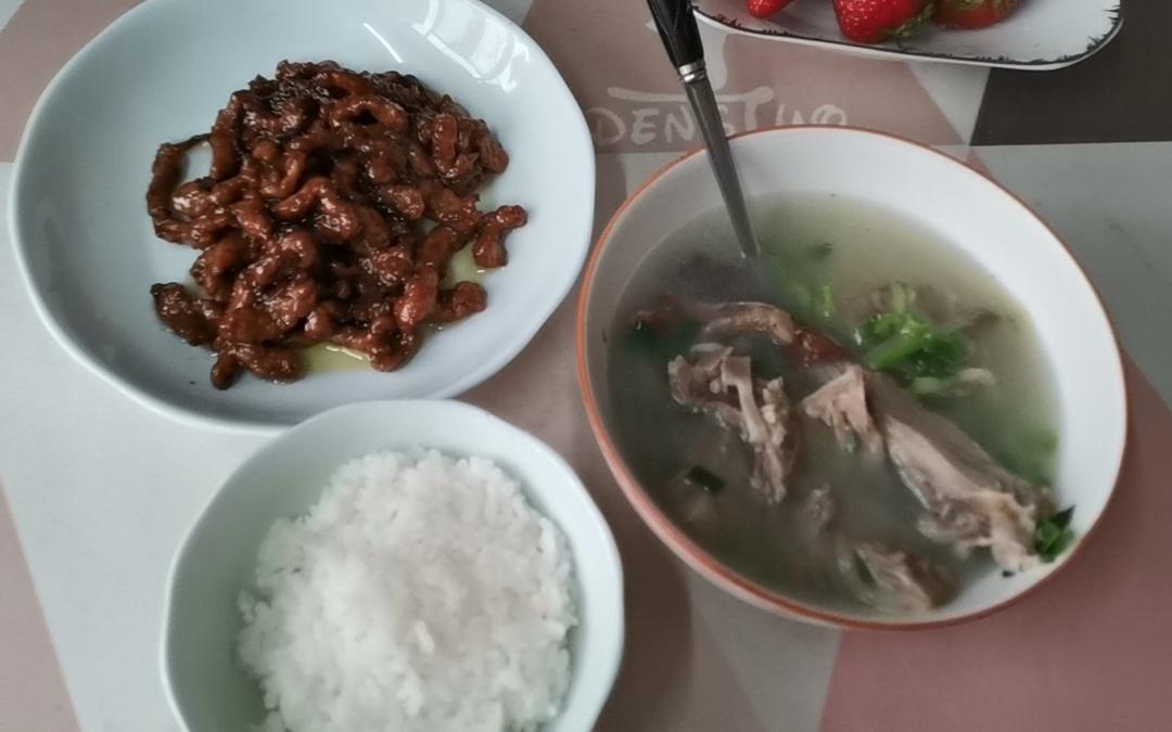京酱肉丝