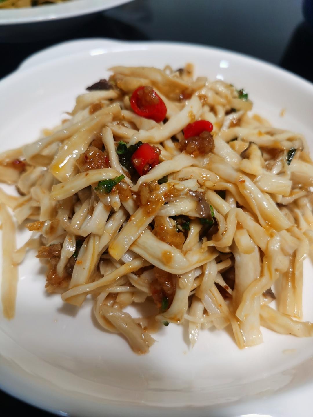 比吃肉还香的凉拌菜，酸辣杏鲍菇