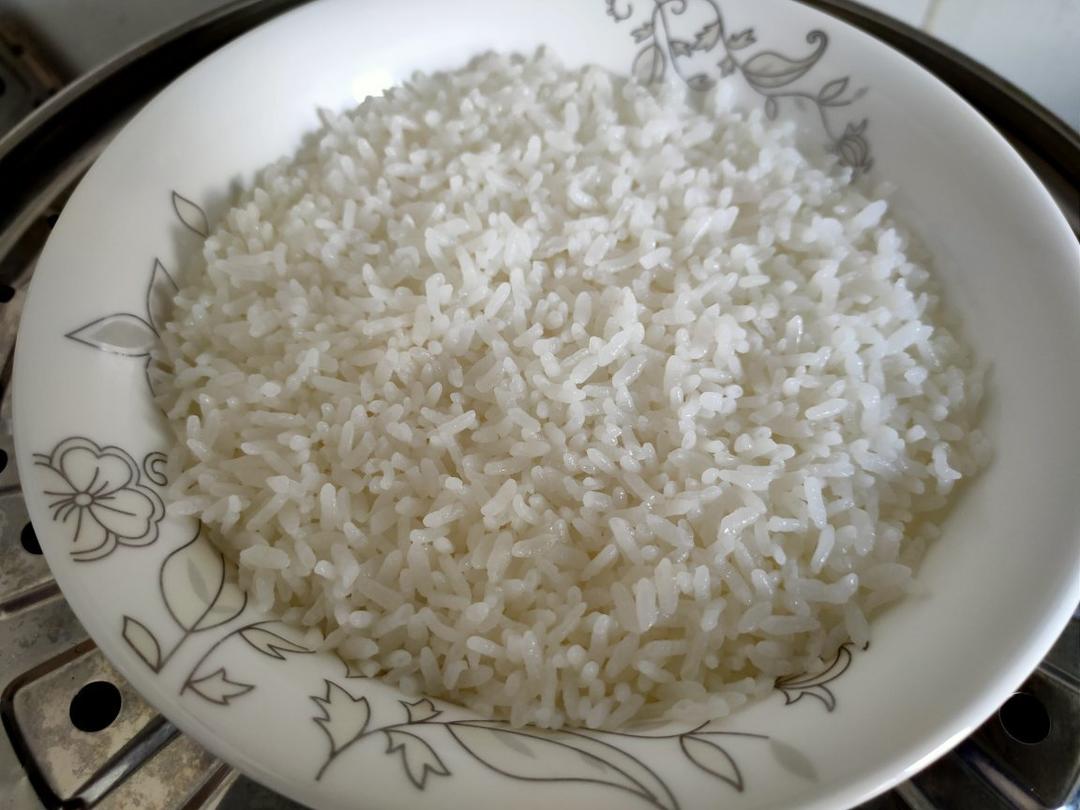 香喷喷蒸米饭