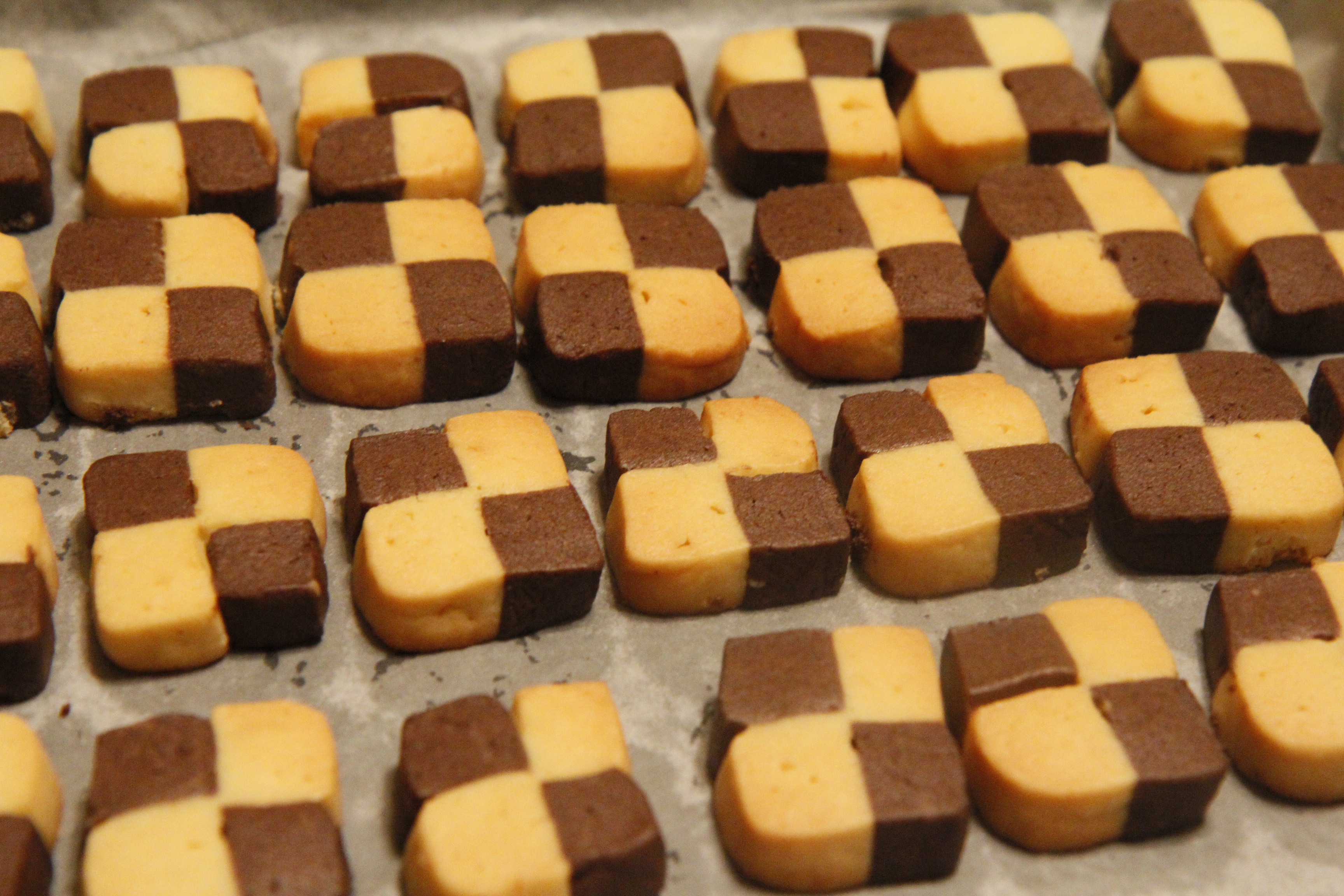 双色小棋格饼干