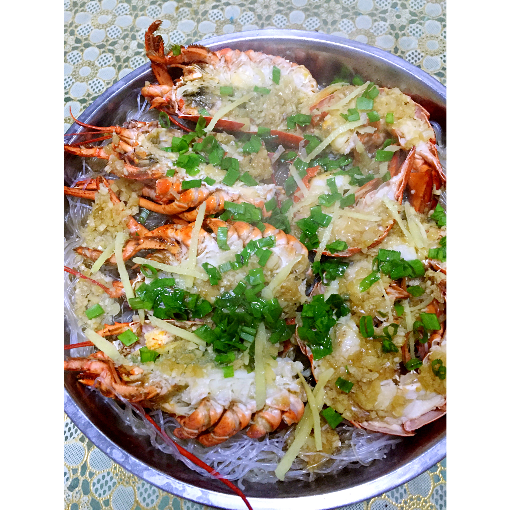 蒜蓉龙虾蒸粉丝