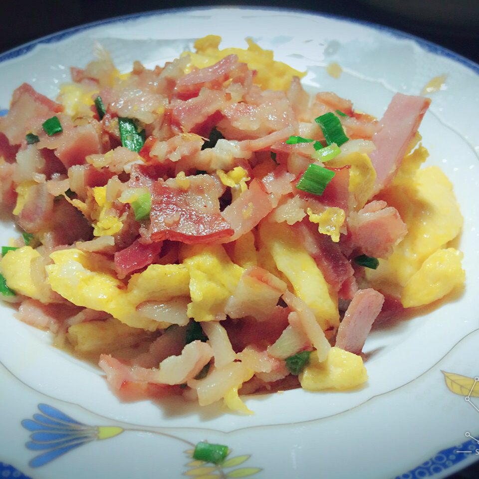 咖啡加点盐f7a2做的培根炒鸡蛋