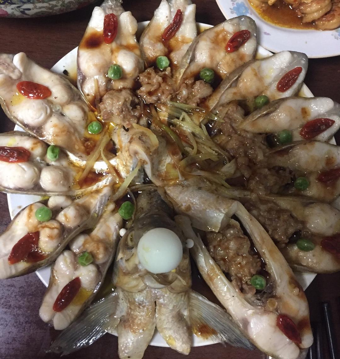 孔雀开屏清蒸鱼