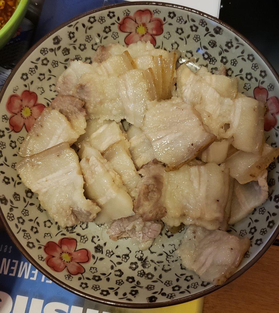 秘制蒜泥白肉（入口即化，不好吃你来打我）