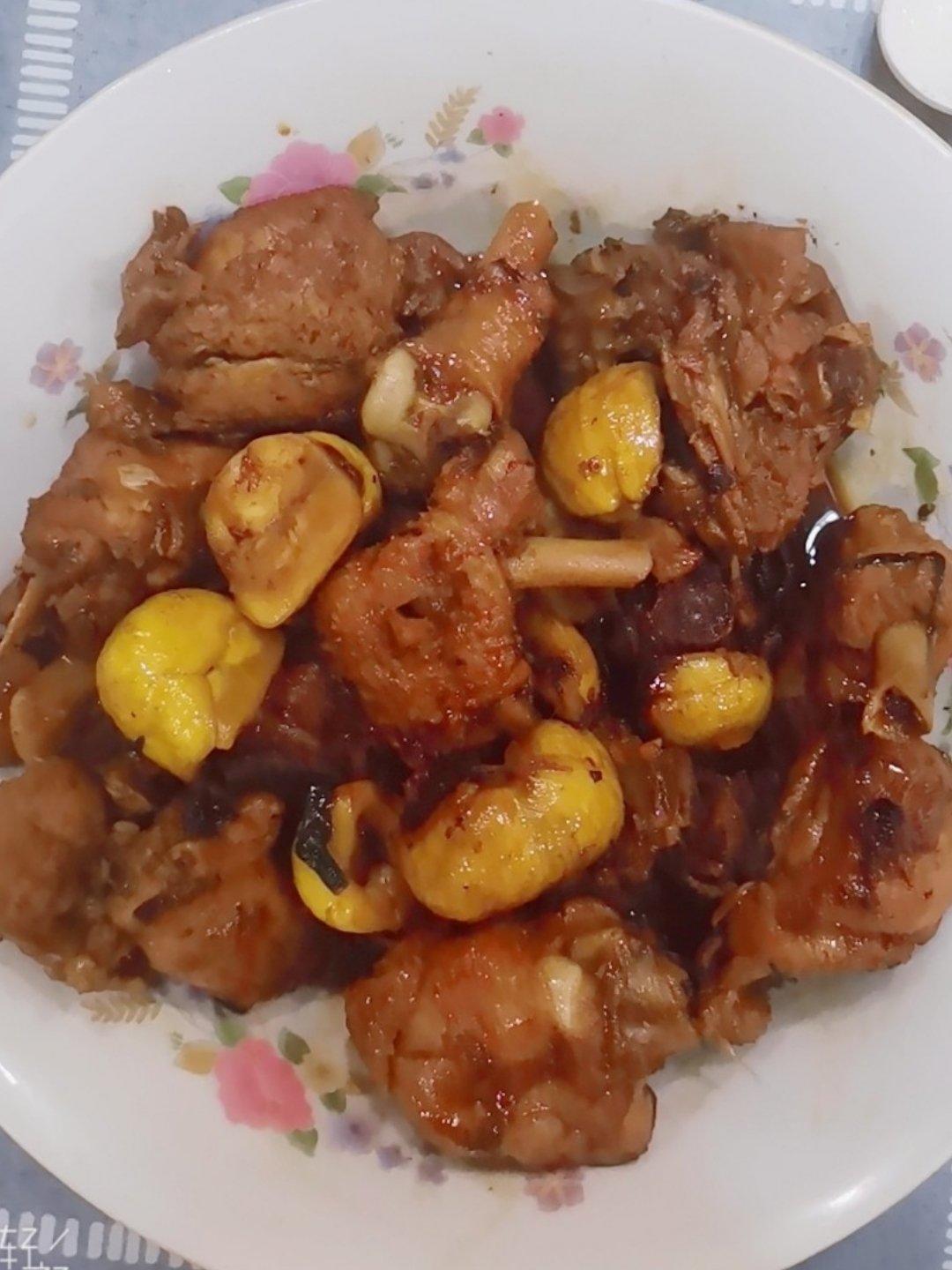 【栗子烧鸡】鸡肉都给你吃，栗子归我~