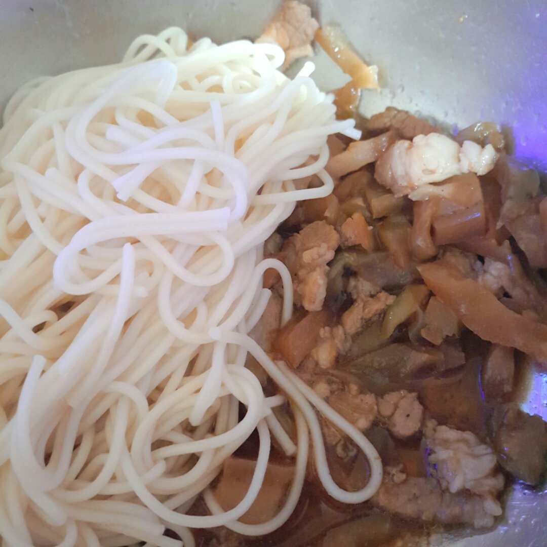 榨菜肉丝面