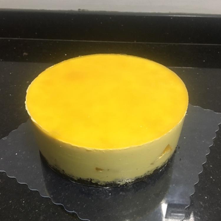 芒果慕斯蛋糕