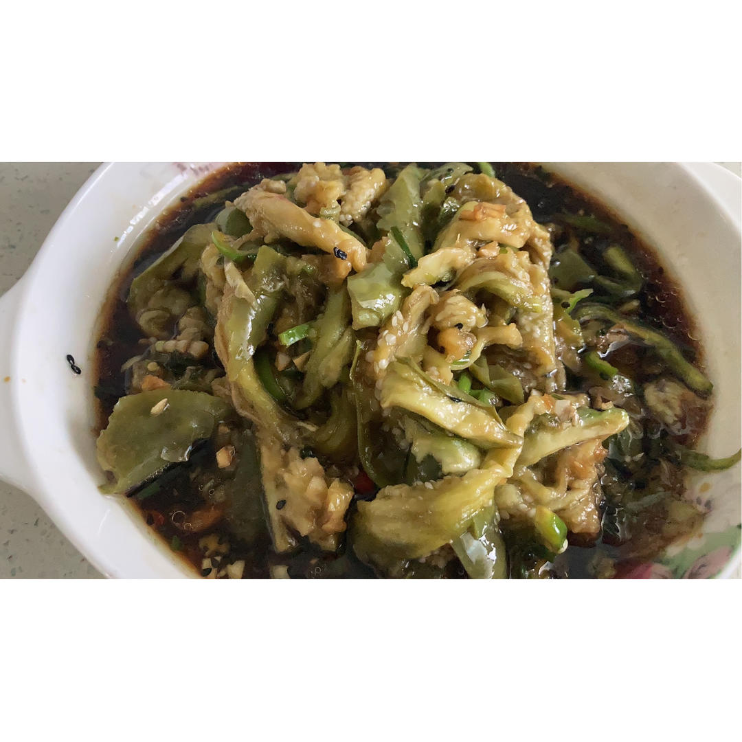 蒜拌茄子，夏日必备菜