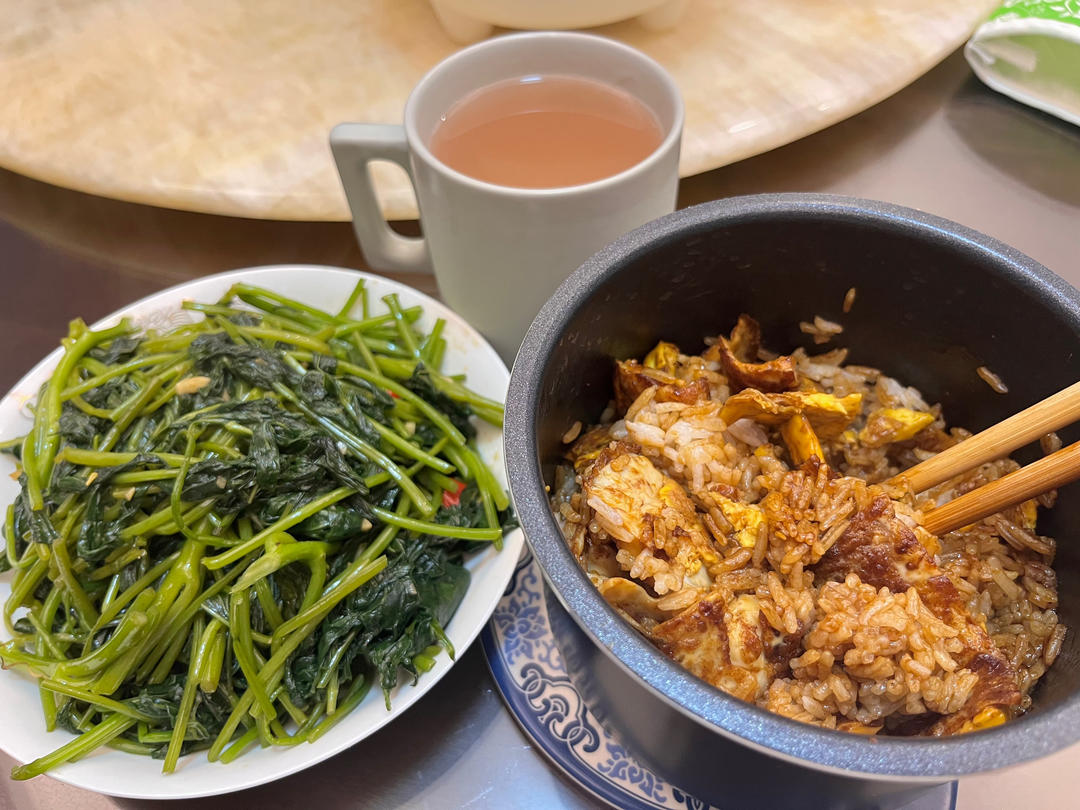 下饭菜红烧煎鸭蛋（煎鸡蛋亦可）——中式一日三餐（一百二十二）