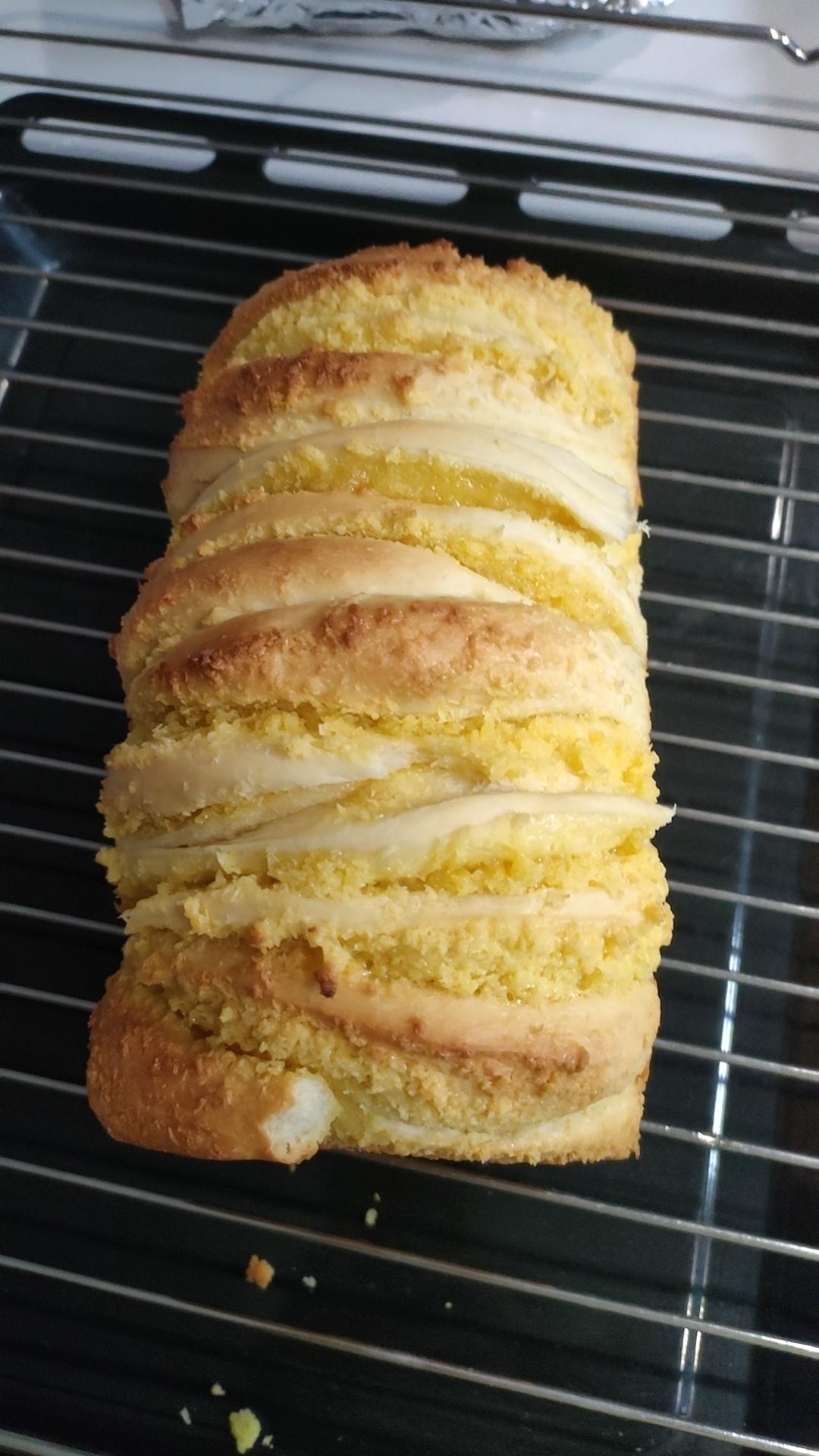 椰香满满的椰蓉土司~