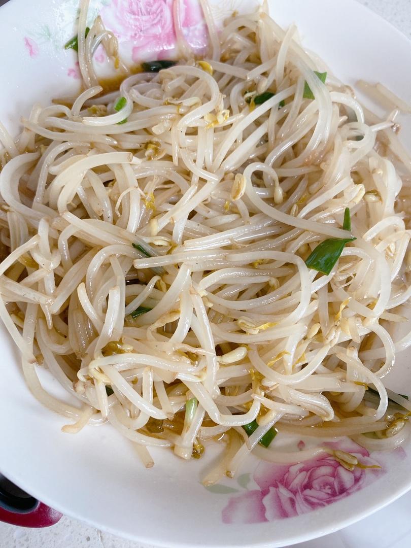 炒鸡简单好吃的醋溜绿豆芽