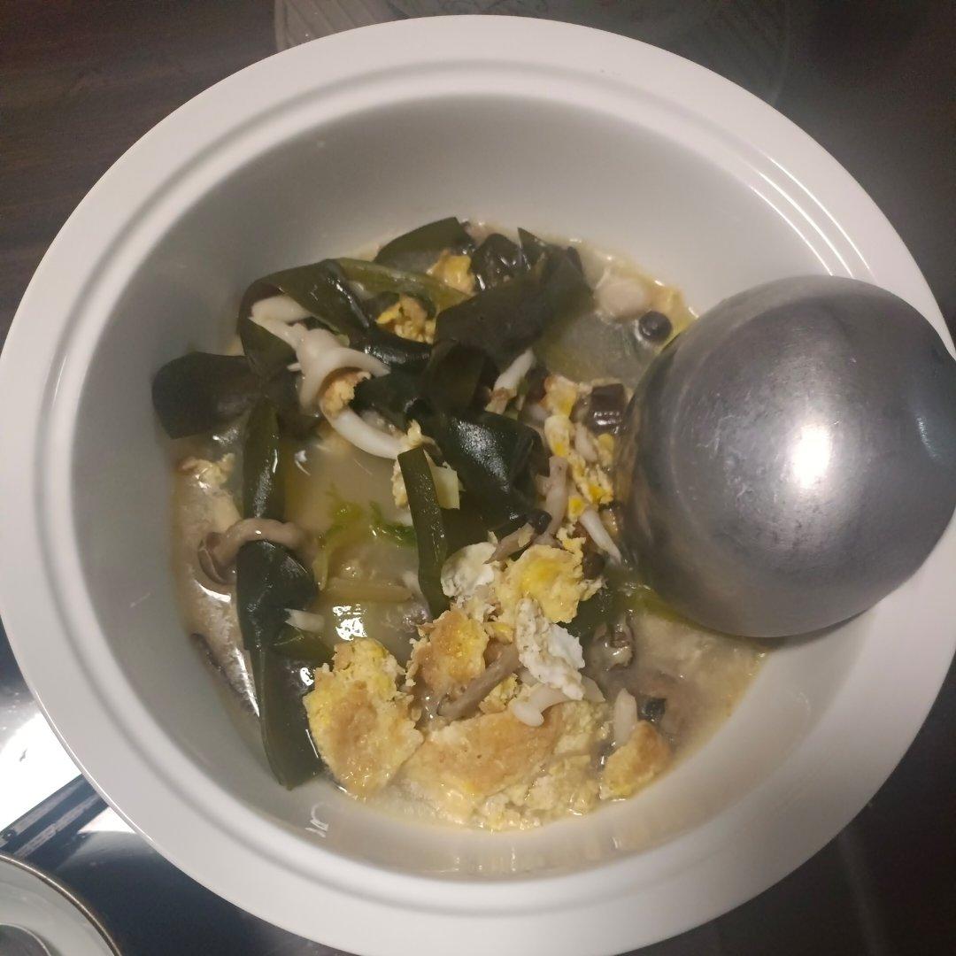 海带(结)鸡蛋汤