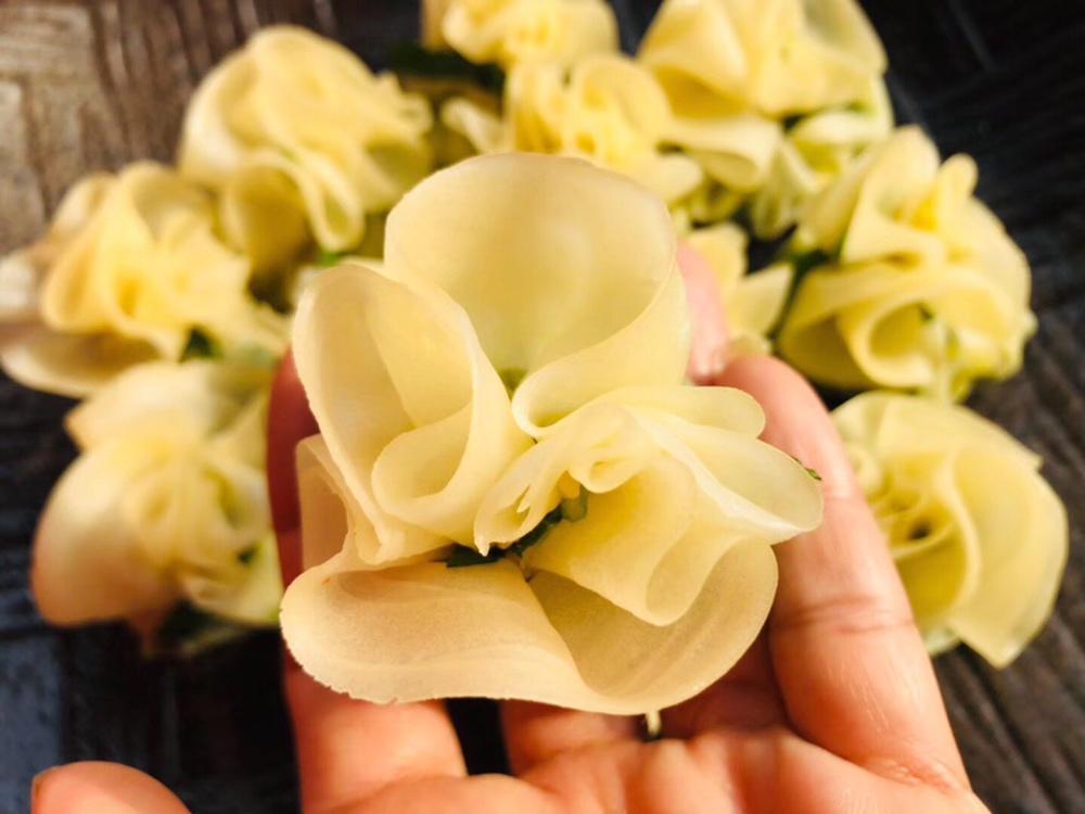 饺子皮花朵福袋