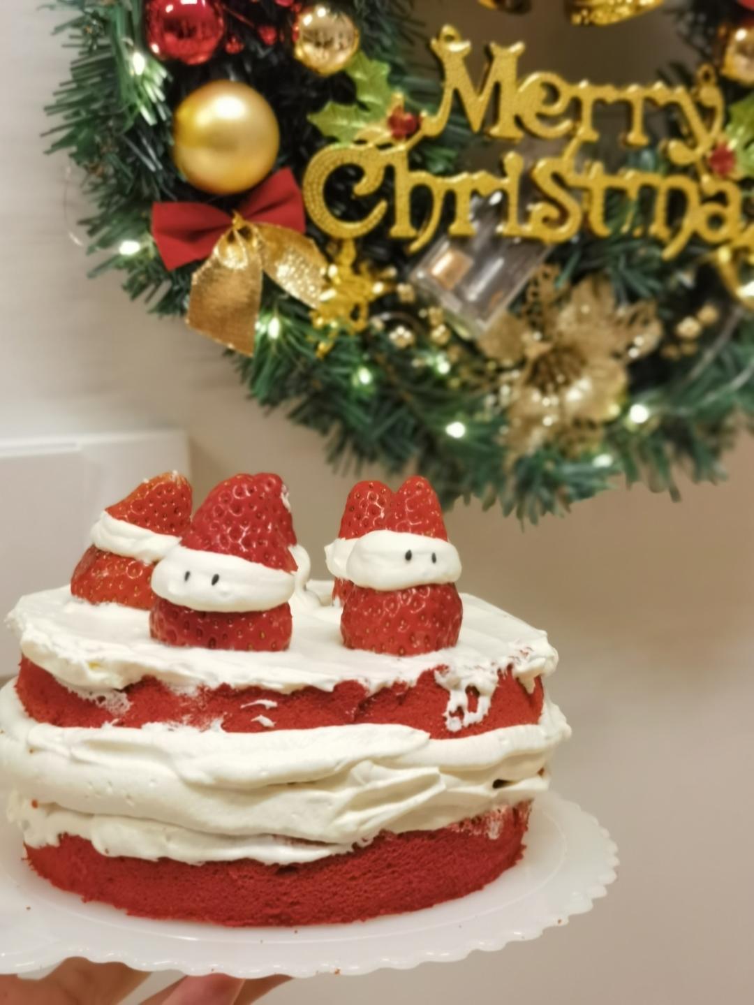 圣诞草莓雪人 红丝绒戚风裸蛋糕