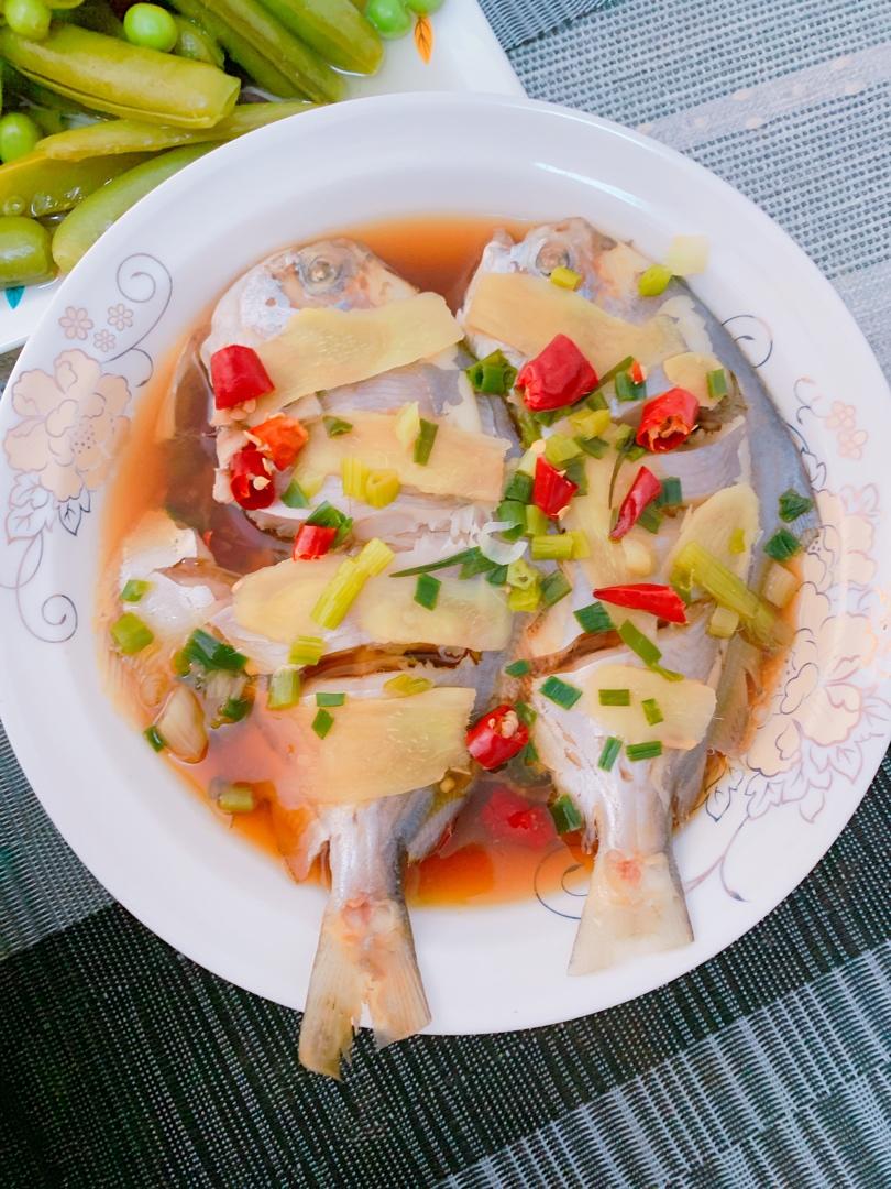 清蒸白仓鱼/白鲳