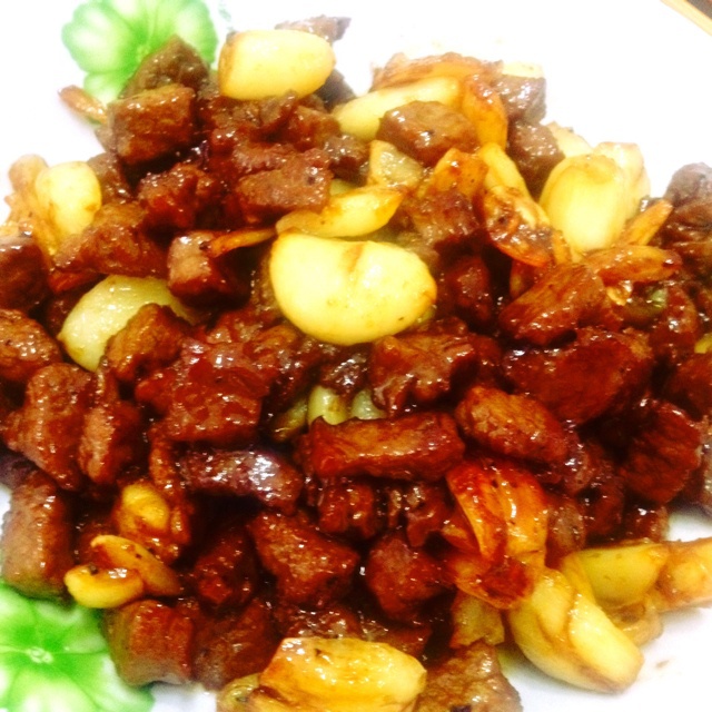黑蒜子牛肉粒