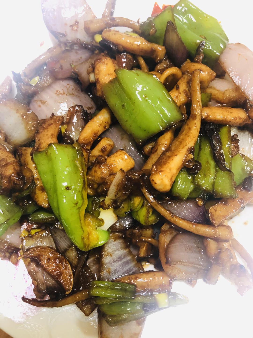 青椒洋葱炒鱿鱼须