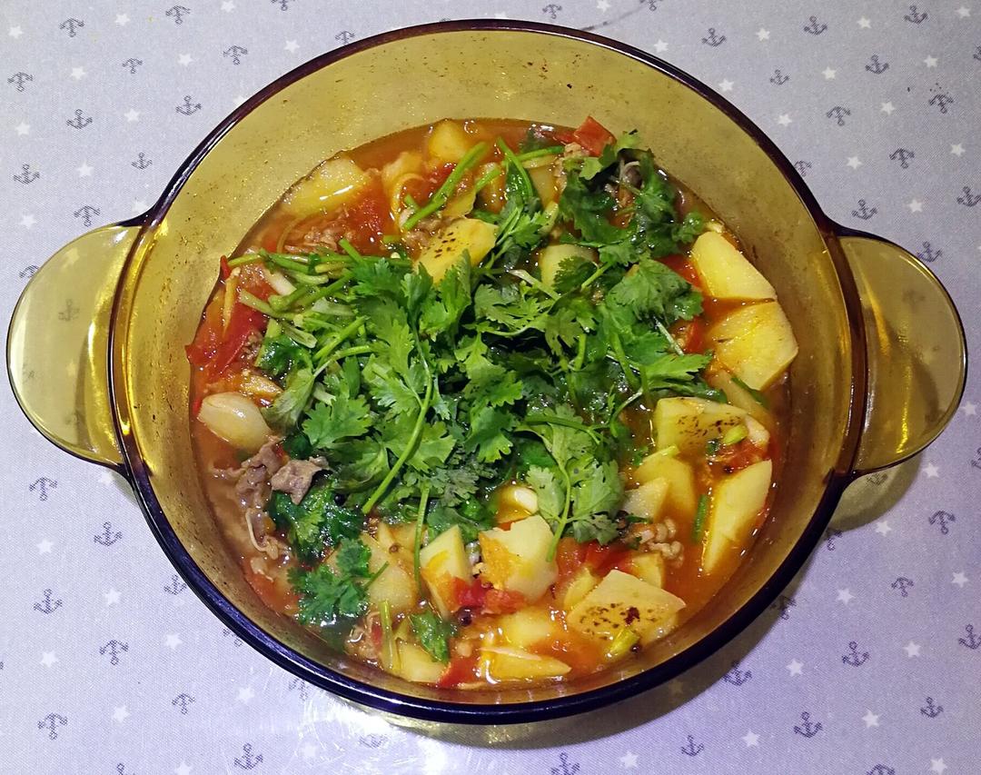 番茄土豆肥牛锅