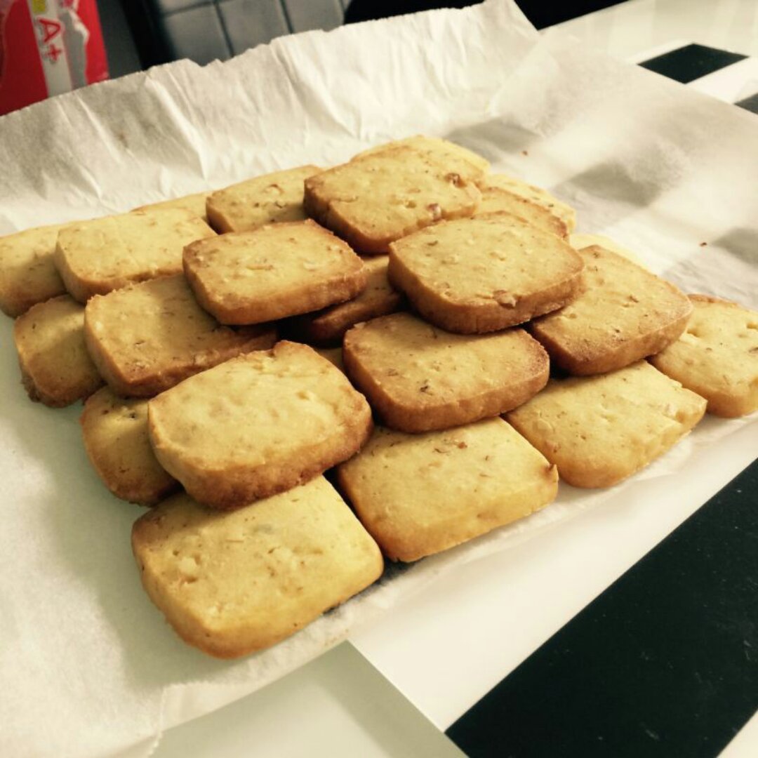 混合坚果黄油饼干