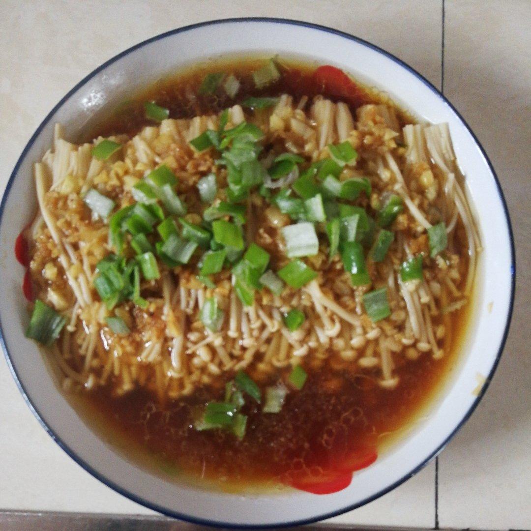 蒜蓉蒸金针菇