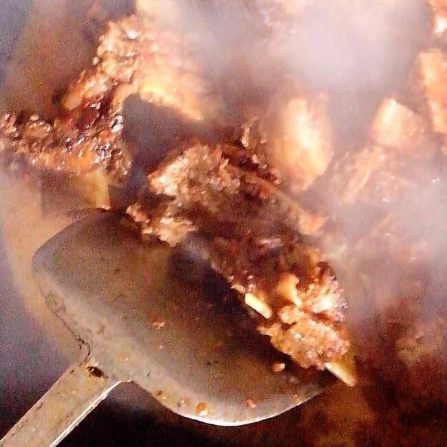 牛排火锅的做法