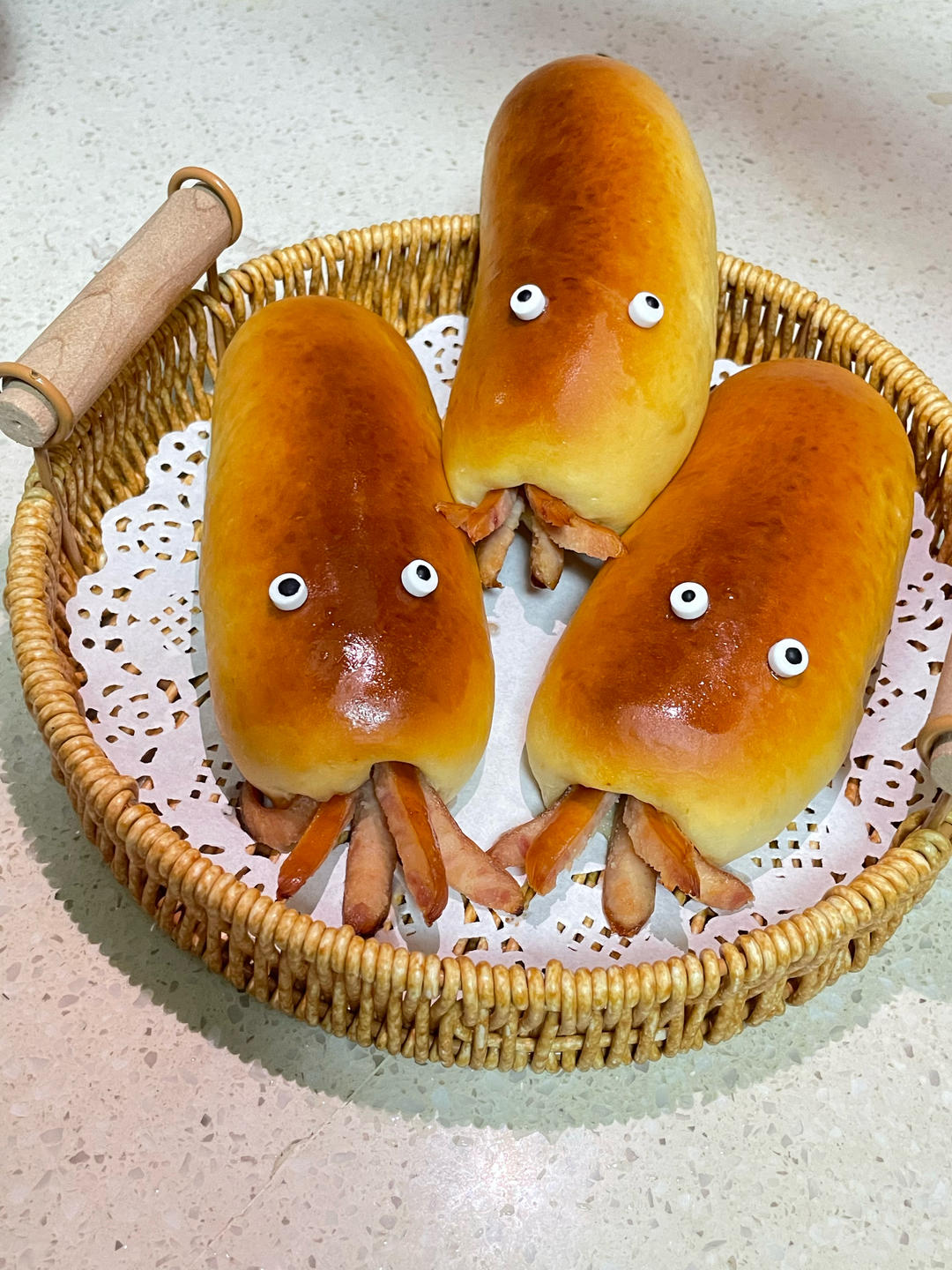 章鱼小面包