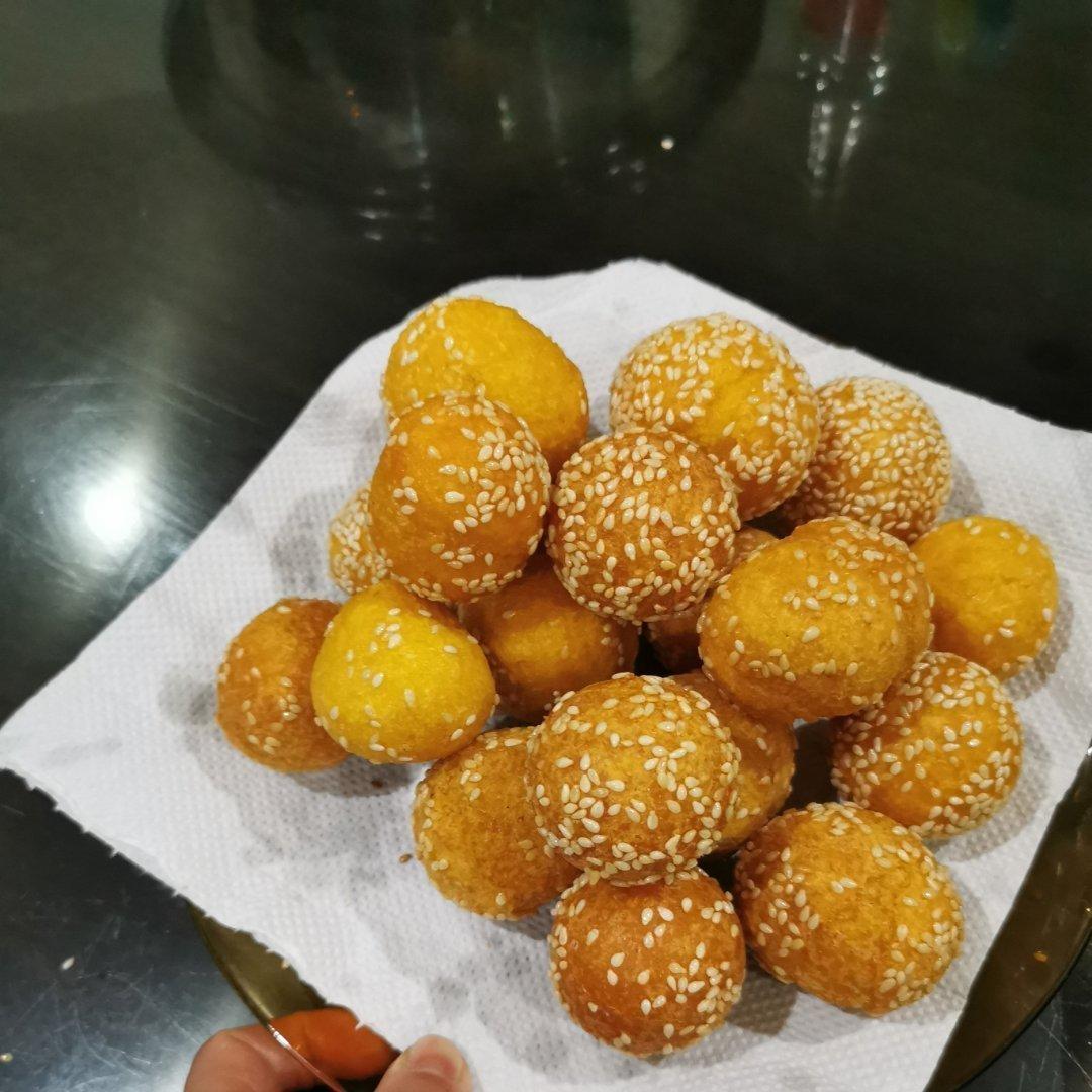“南瓜芝麻球”聚餐必做小点心