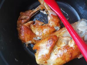 小白的酱油鸡                  （电饭煲版）的做法 步骤8
