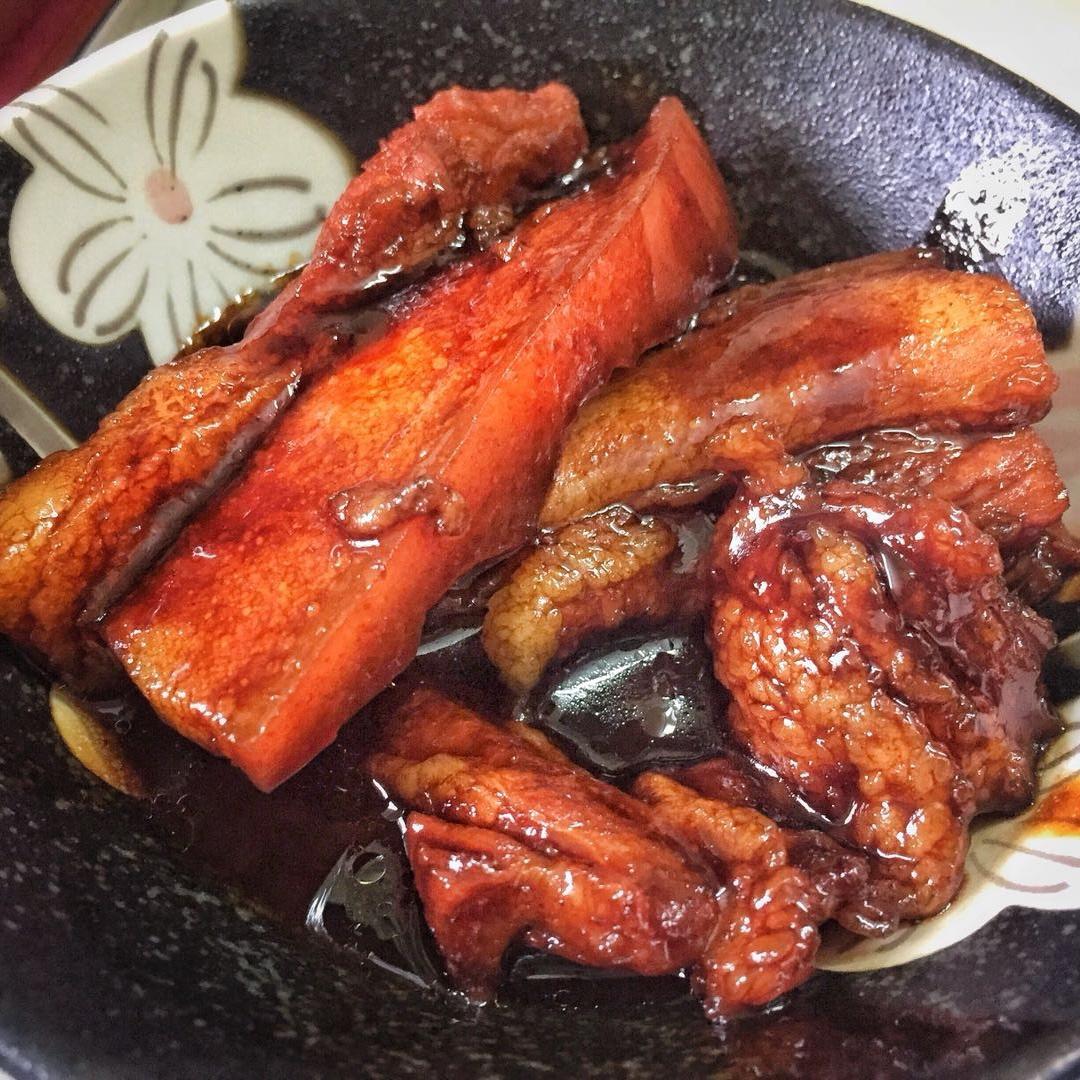 超简单平底锅叉烧肉，多汁味浓不能再快手