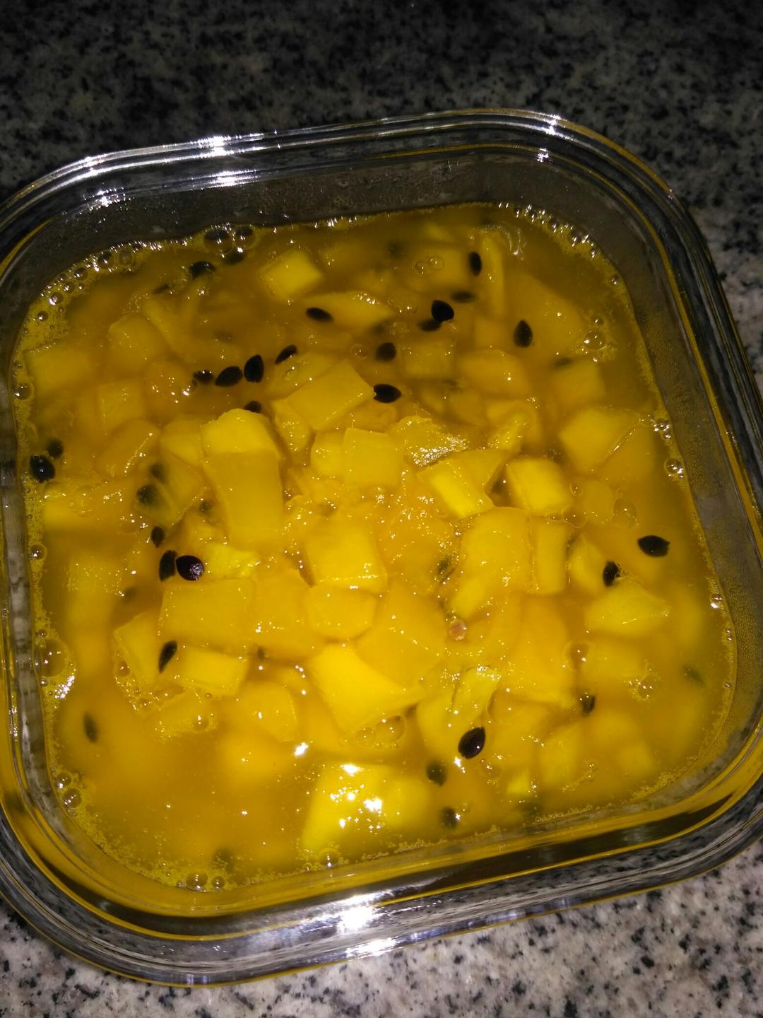 百香果香芒果酱