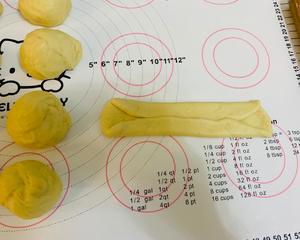 超软日式牛奶卷的做法 步骤5