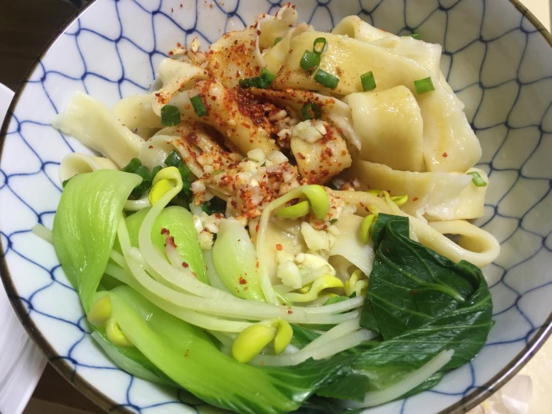【油泼面】