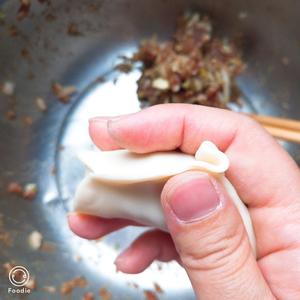 鲜肉白菜扇贝丁水饺（附饺子包法）的做法 步骤6