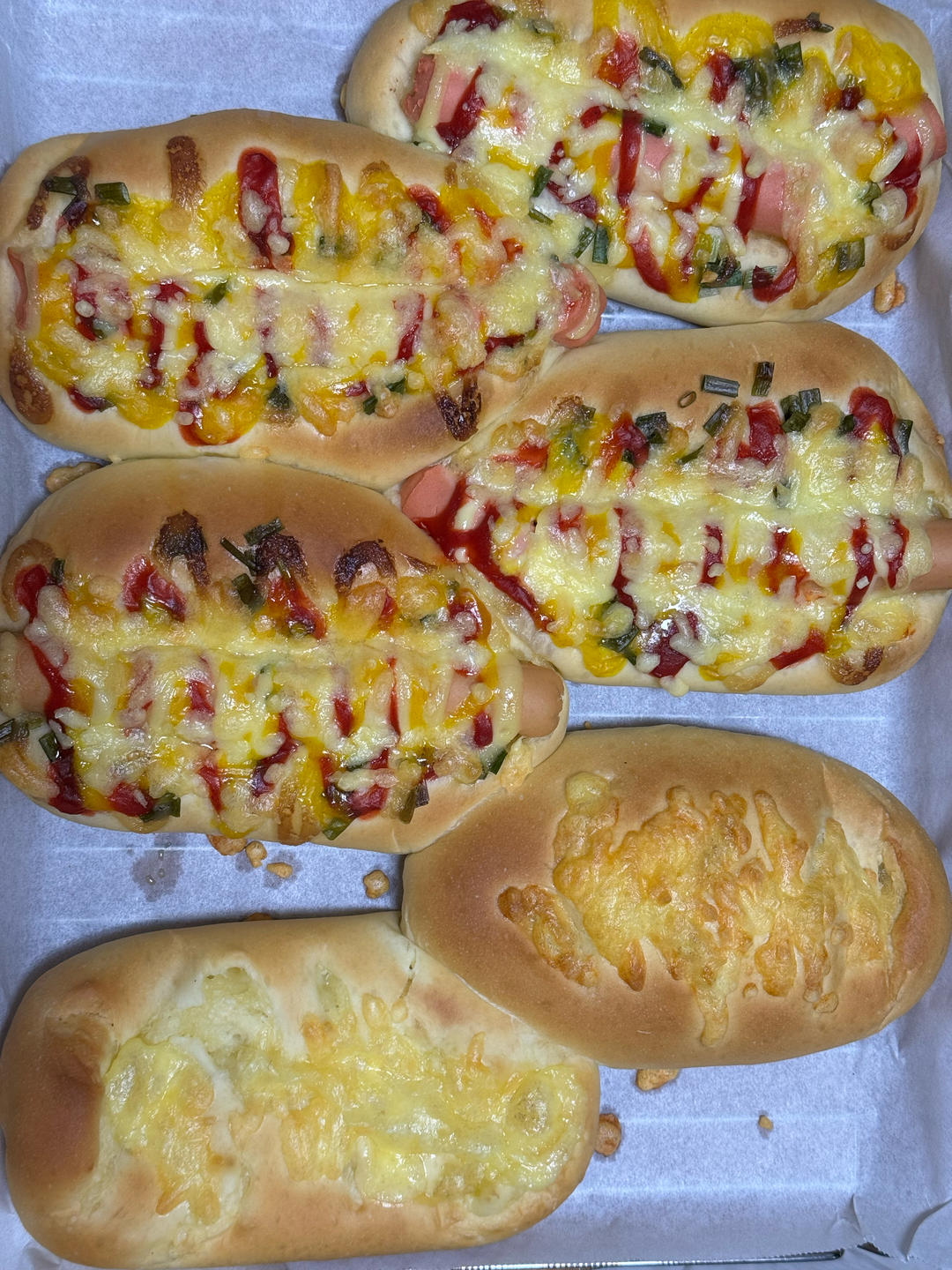 软fufu的经典肉松肠仔包