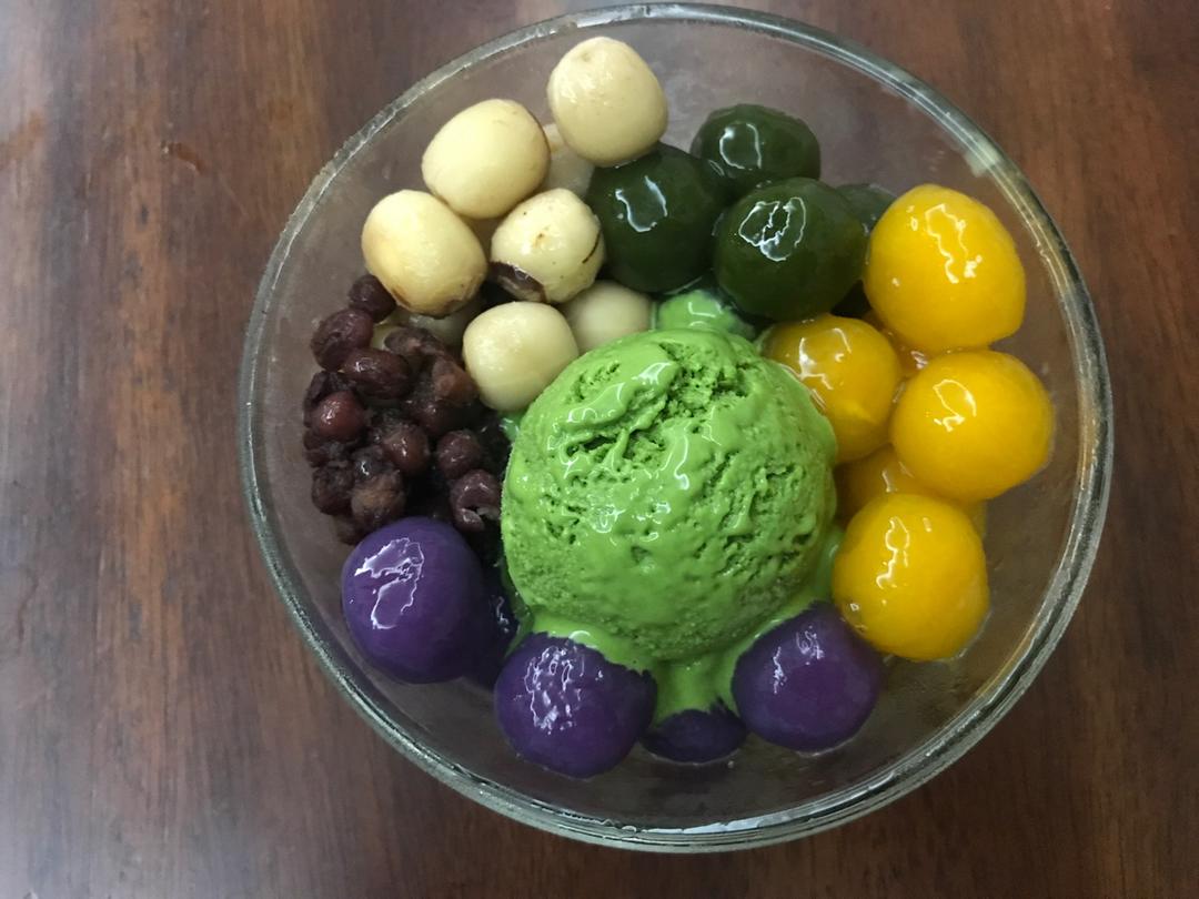 《Tinrry下午茶》教你做抹茶冰淇淋层层叠