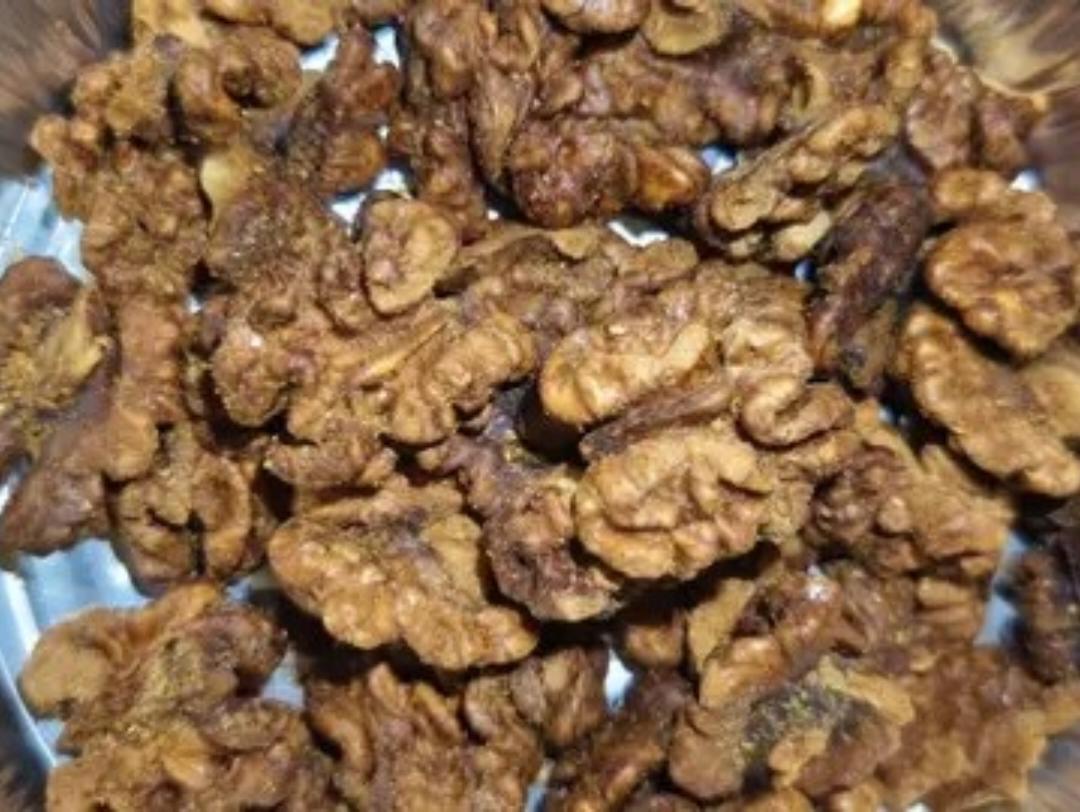椒盐核桃（核桃最好吃的制作方法，没有之一）